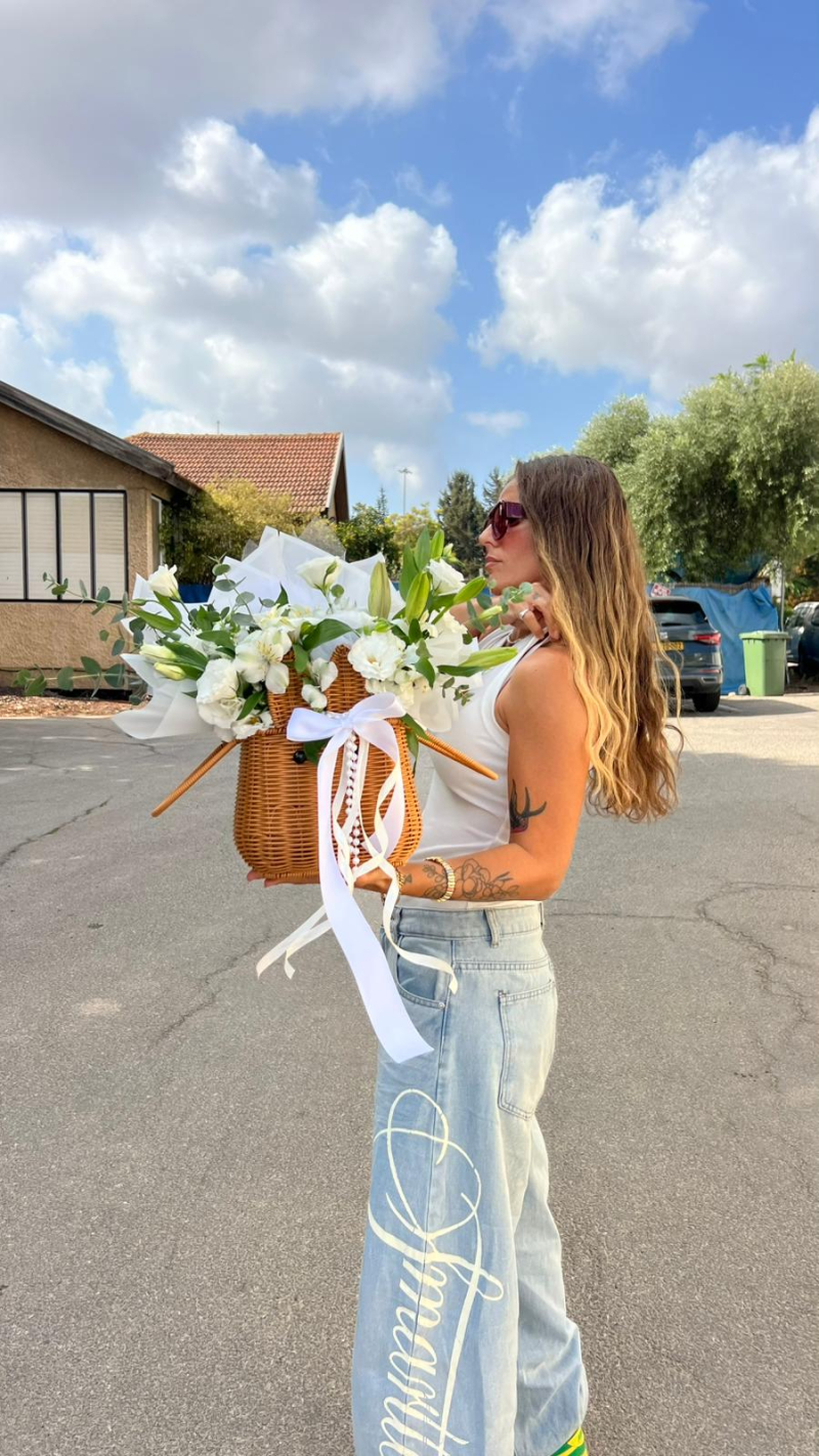 סל קש לבן חגיגי