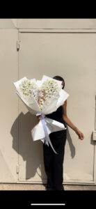 לב גדול ואות